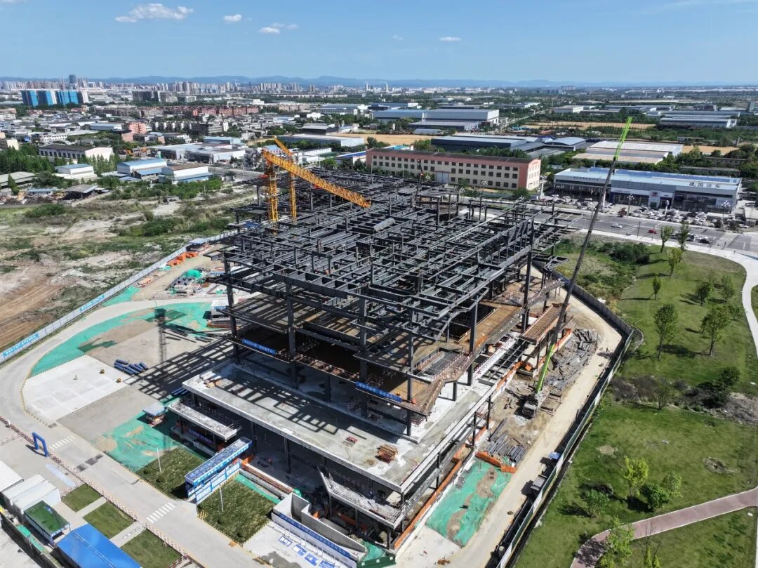 一線傳真│奮斗不止，筑鼎未來——市博物館建設項目主體結構順利封頂